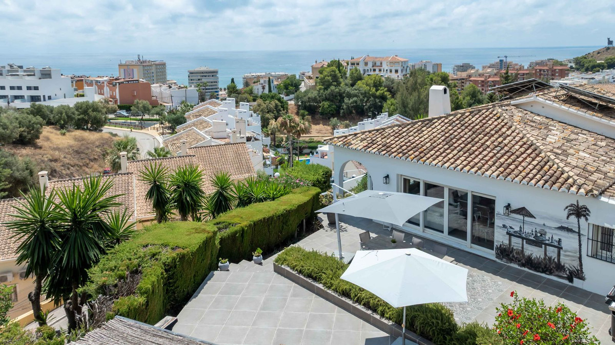 Se vende Villa - Chalet de 3 dormitorios en Costa Del Sol, Málaga, España