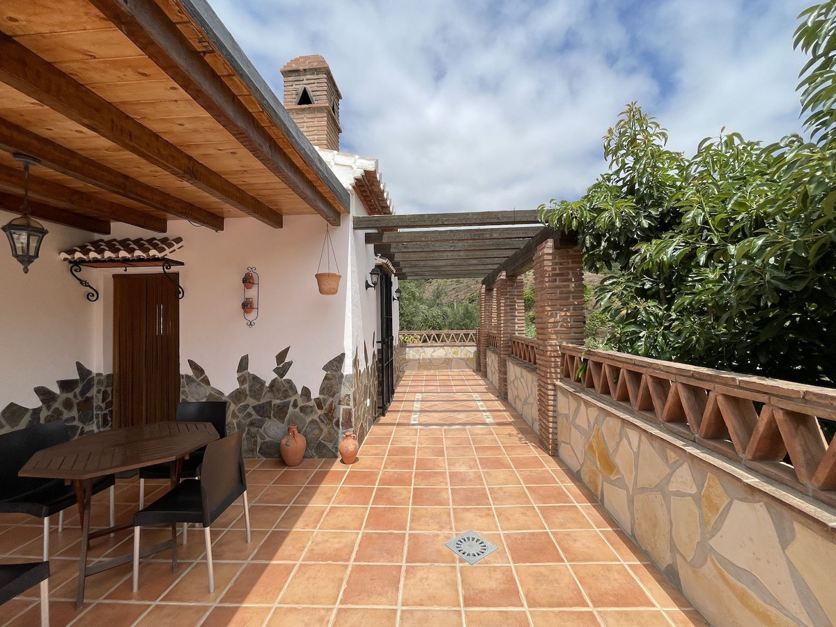 Se vende Villa - Chalet de 3 dormitorios en Costa Del Sol East, Málaga, España