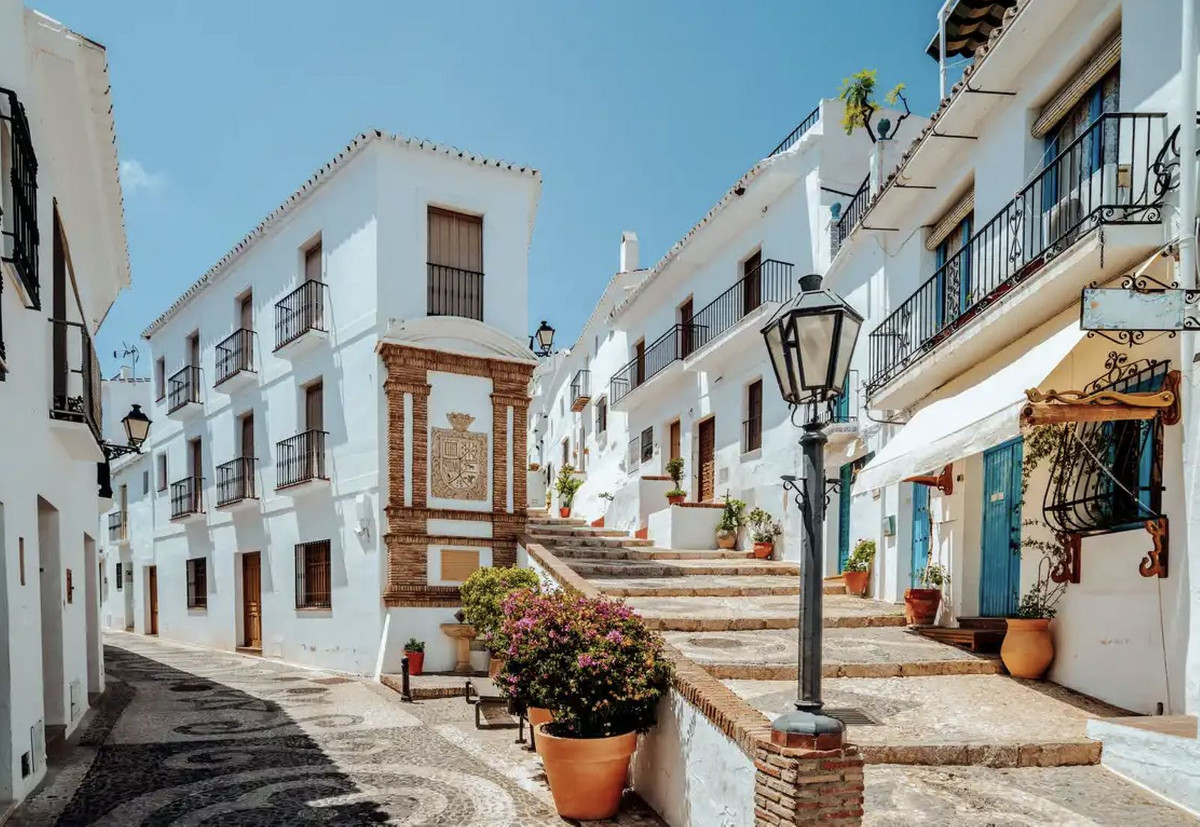 Se vende Villa - Chalet de 3 dormitorios en Costa Del Sol East, Málaga, España