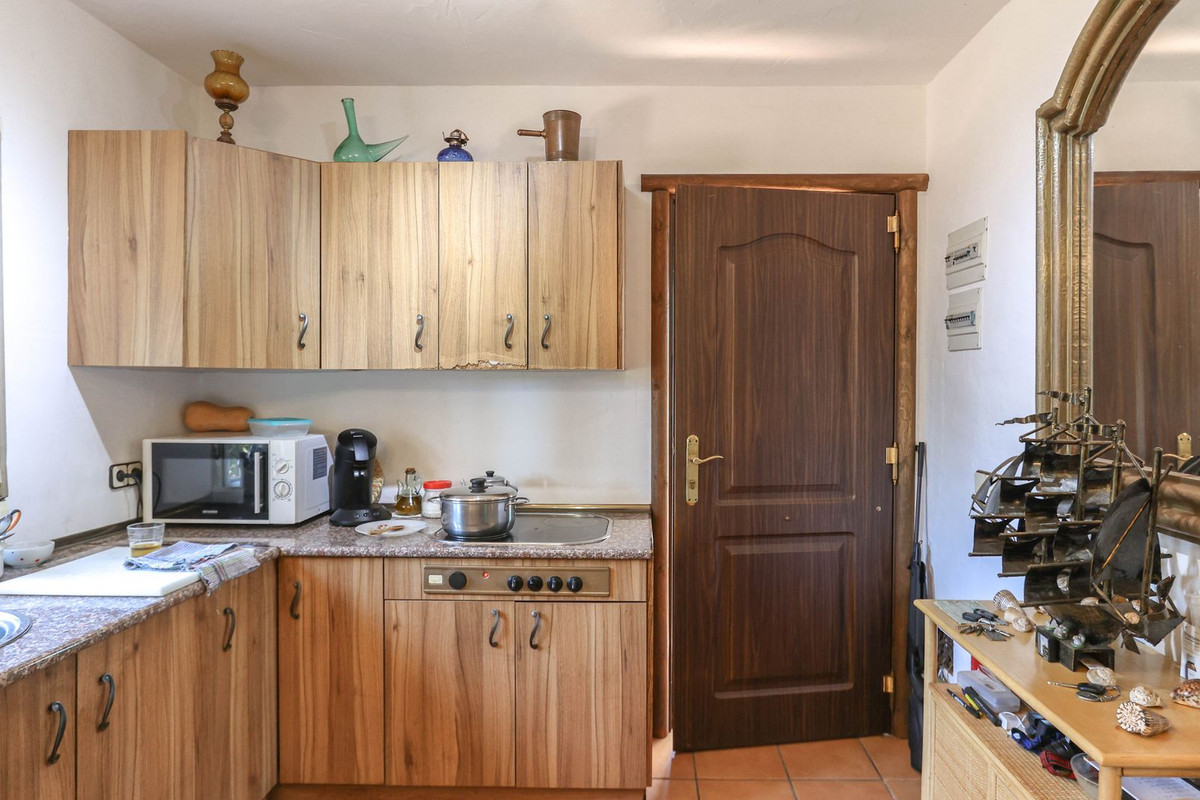 Se vende Granja de 1 dormitorios en Costa Del Sol, Málaga, España