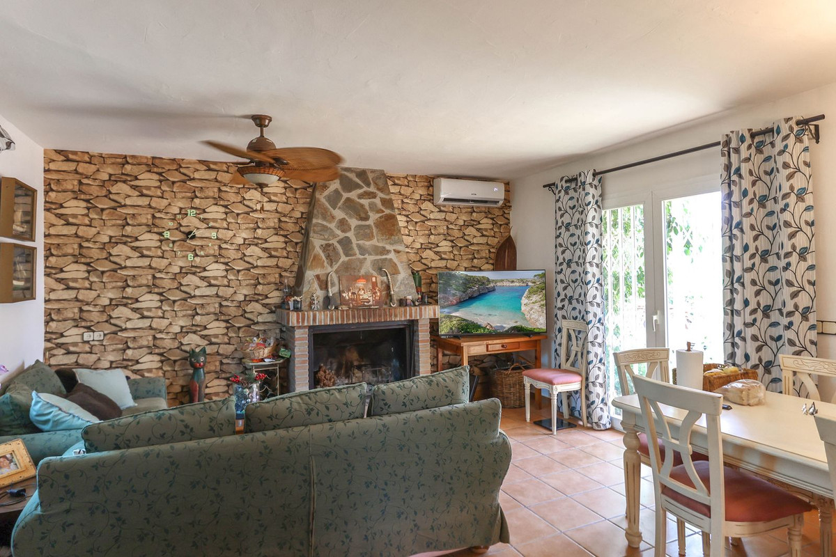 Se vende Granja de 1 dormitorios en Costa Del Sol, Málaga, España