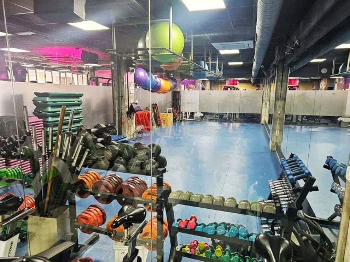 5 Bed Commercial unit for sale in Benalmadena Costa Del Sol, Málaga, Spain