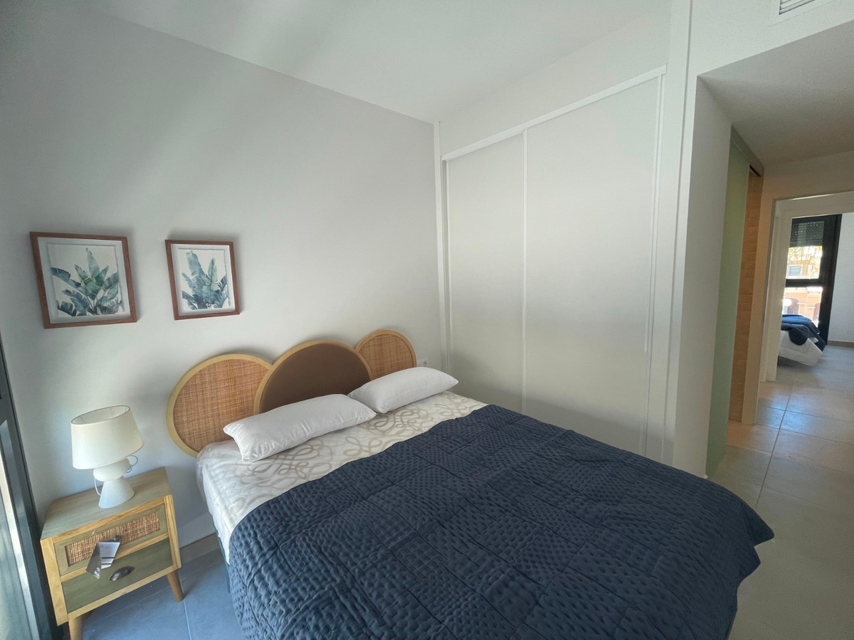 Se vende Apartamento en Planta Última de 2 dormitorios en Costa Blanca, Alicante, España