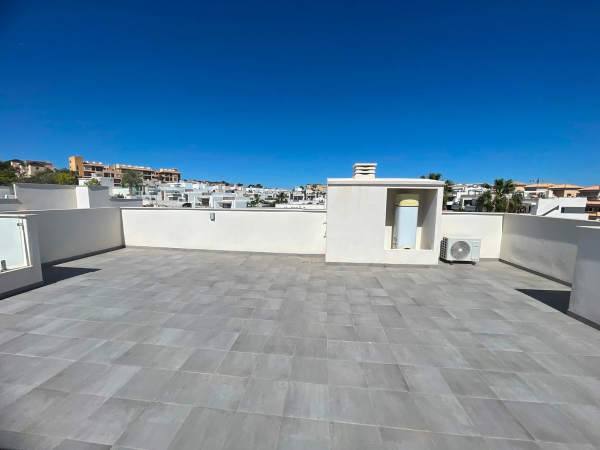 Se vende Apartamento en Planta Última de 2 dormitorios en Costa Blanca, Alicante, España