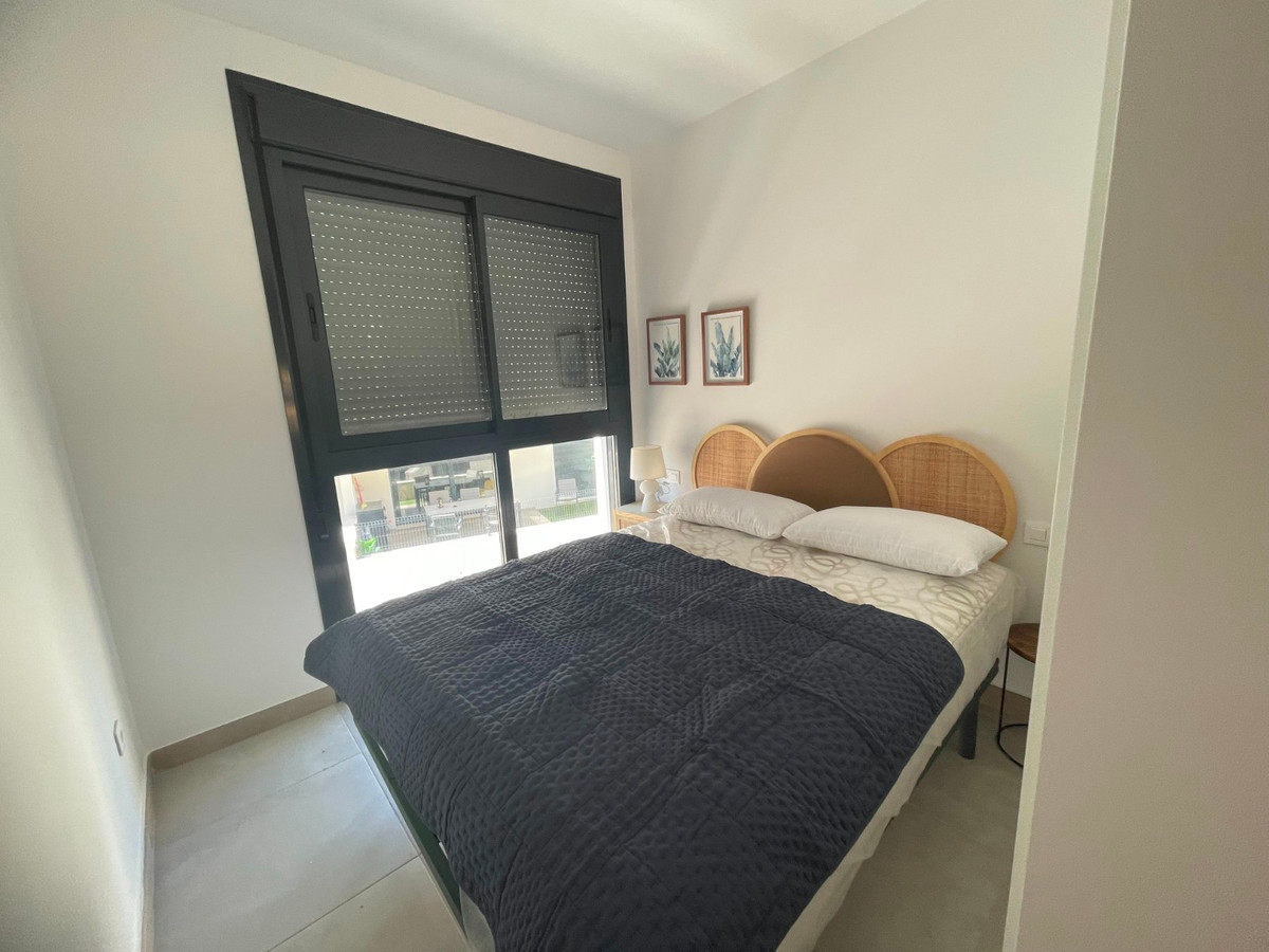 Se vende Apartamento en Planta Última de 2 dormitorios en Costa Blanca, Alicante, España