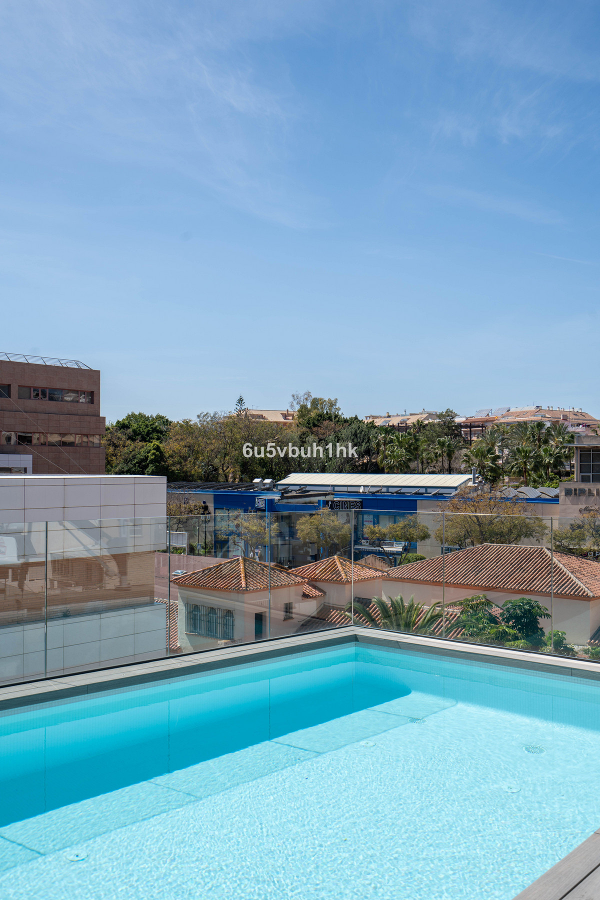 3 Bed Apartment for sale in Fuengirola Costa Del Sol, Málaga, Spain