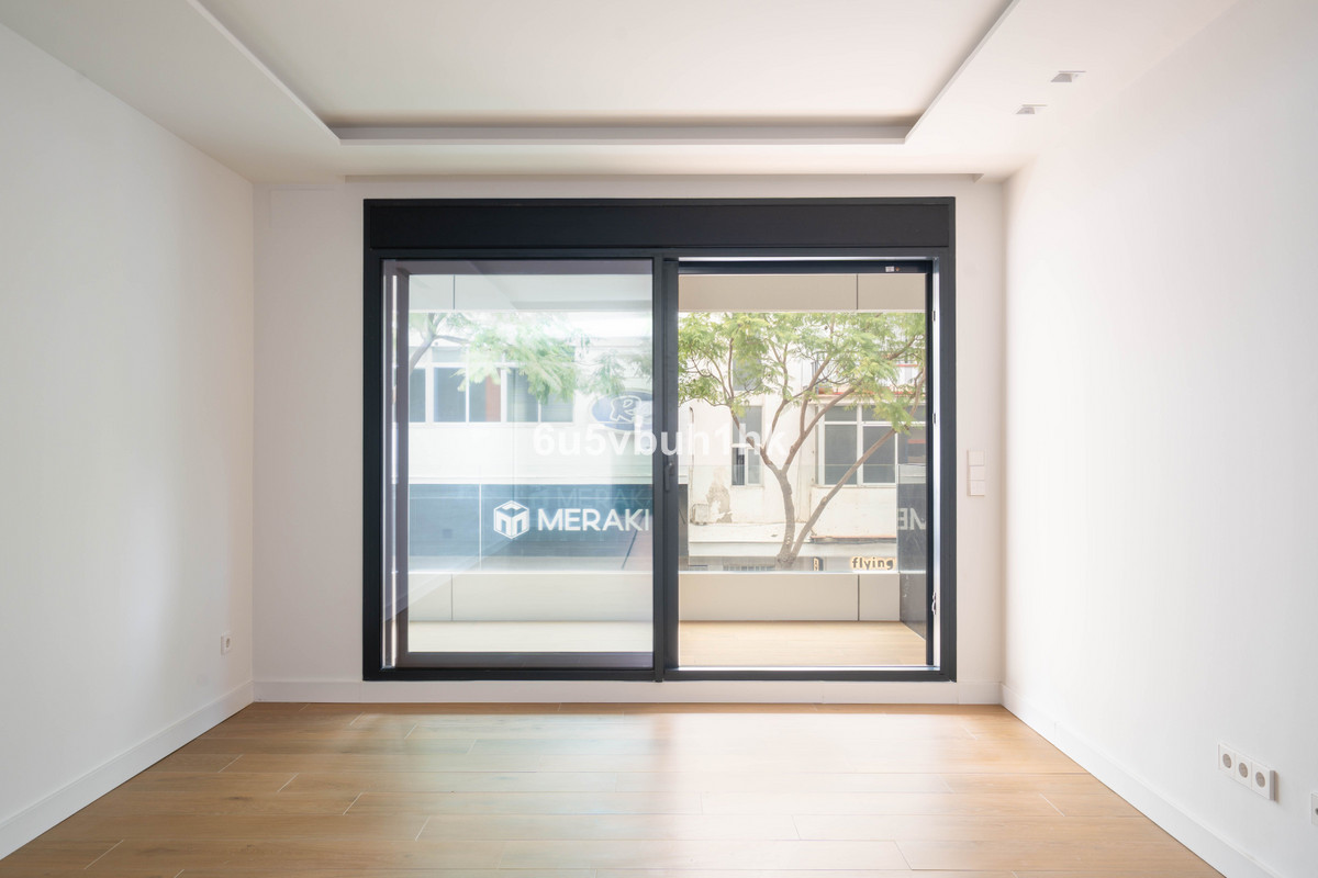 3 Bed Apartment for sale in Fuengirola Costa Del Sol, Málaga, Spain