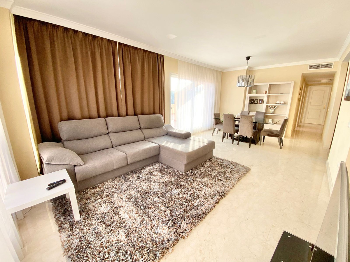 3 Bed Apartment for sale in Elviria Costa Del Sol, Málaga, Spain