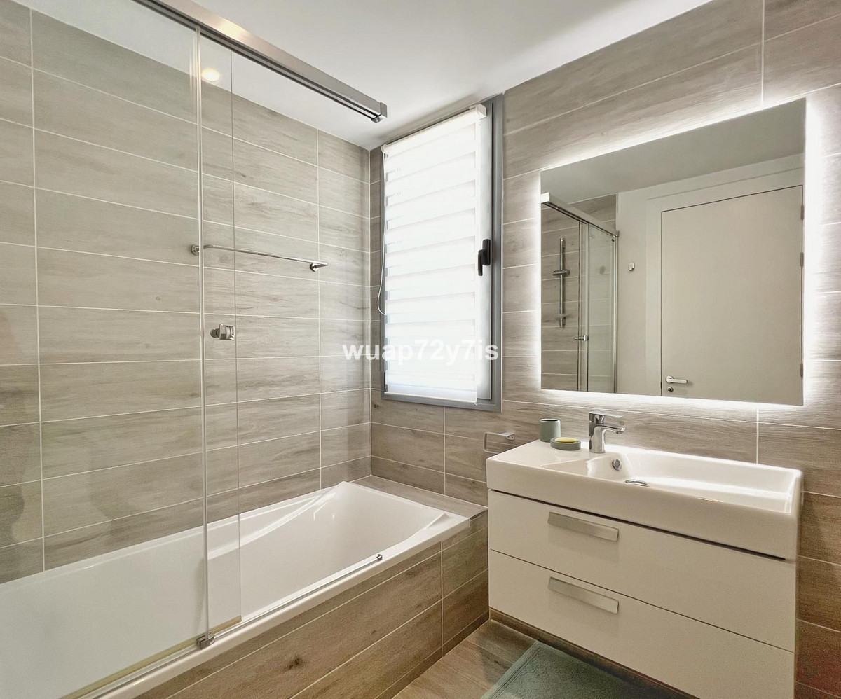 Se vende Ático de 4 dormitorios en Costa Del Sol, Málaga, España