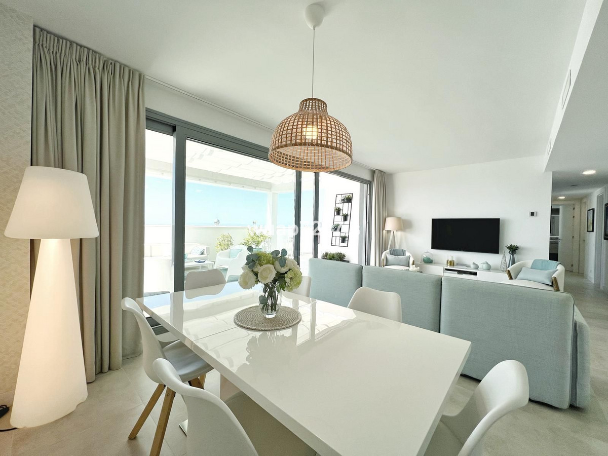 Se vende Ático de 4 dormitorios en Costa Del Sol, Málaga, España