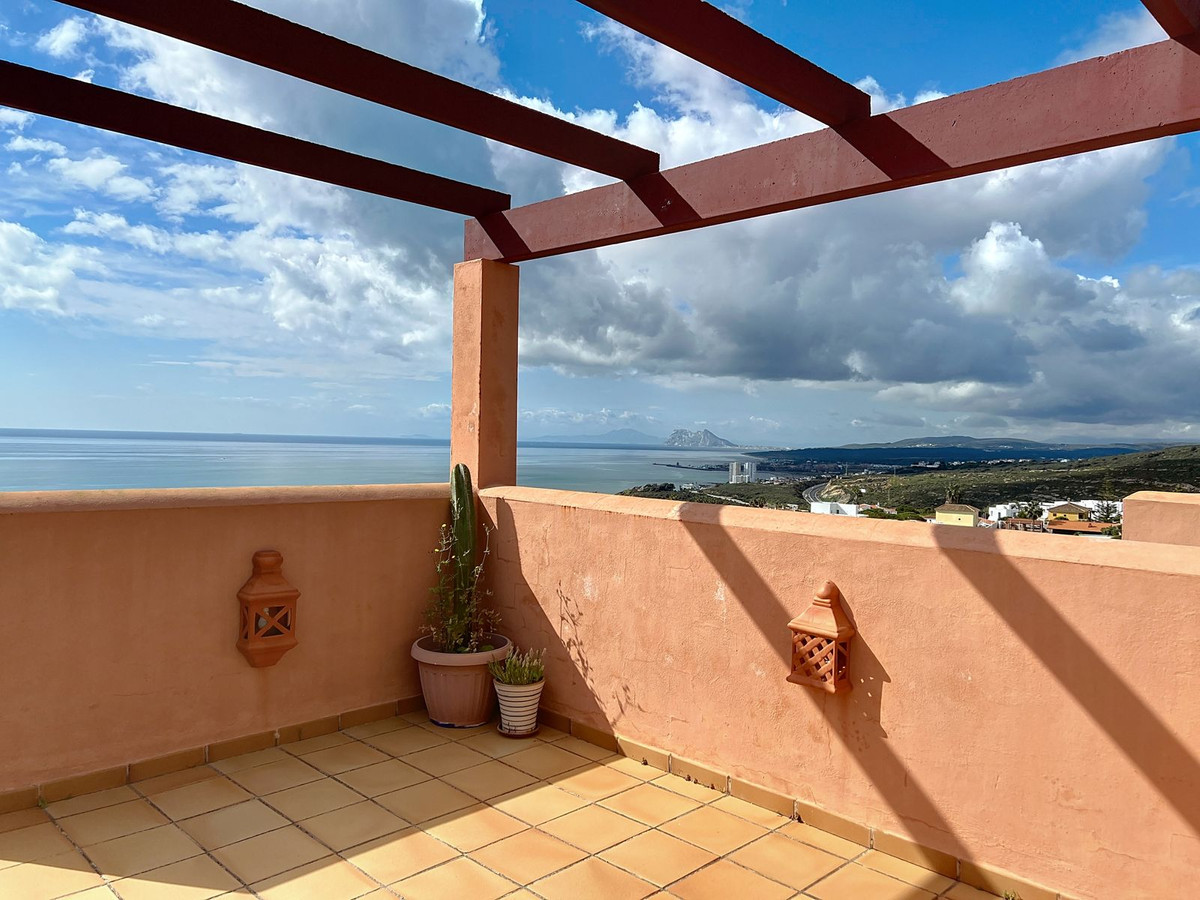 2 Bed Apartment for sale in Manilva Costa Del Sol, Málaga, Spain