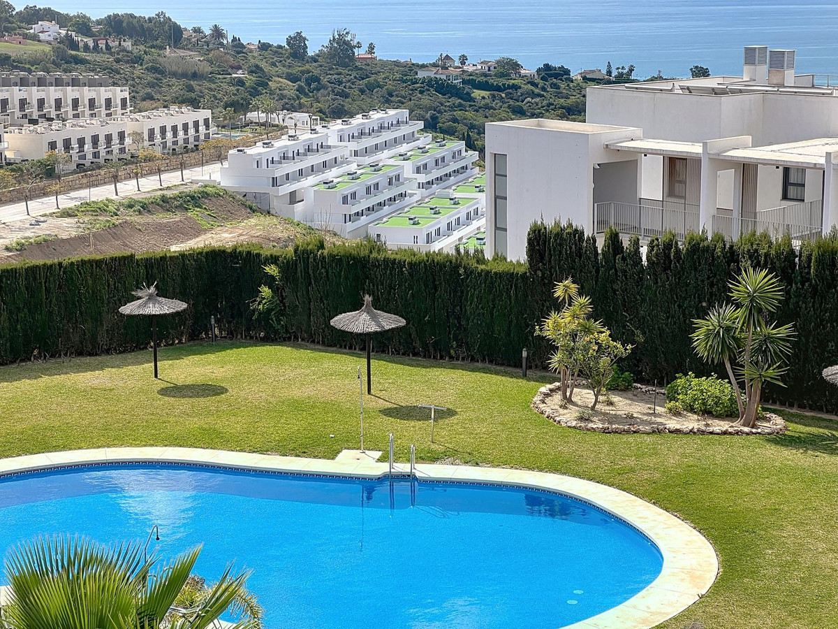 2 Bed Apartment for sale in Manilva Costa Del Sol, Málaga, Spain