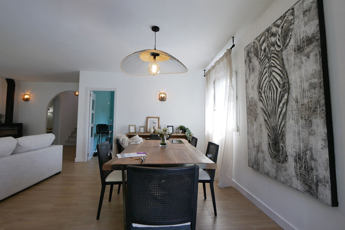 3 Bed Townhouse for sale in Cabopino Costa Del Sol, Málaga, Spain