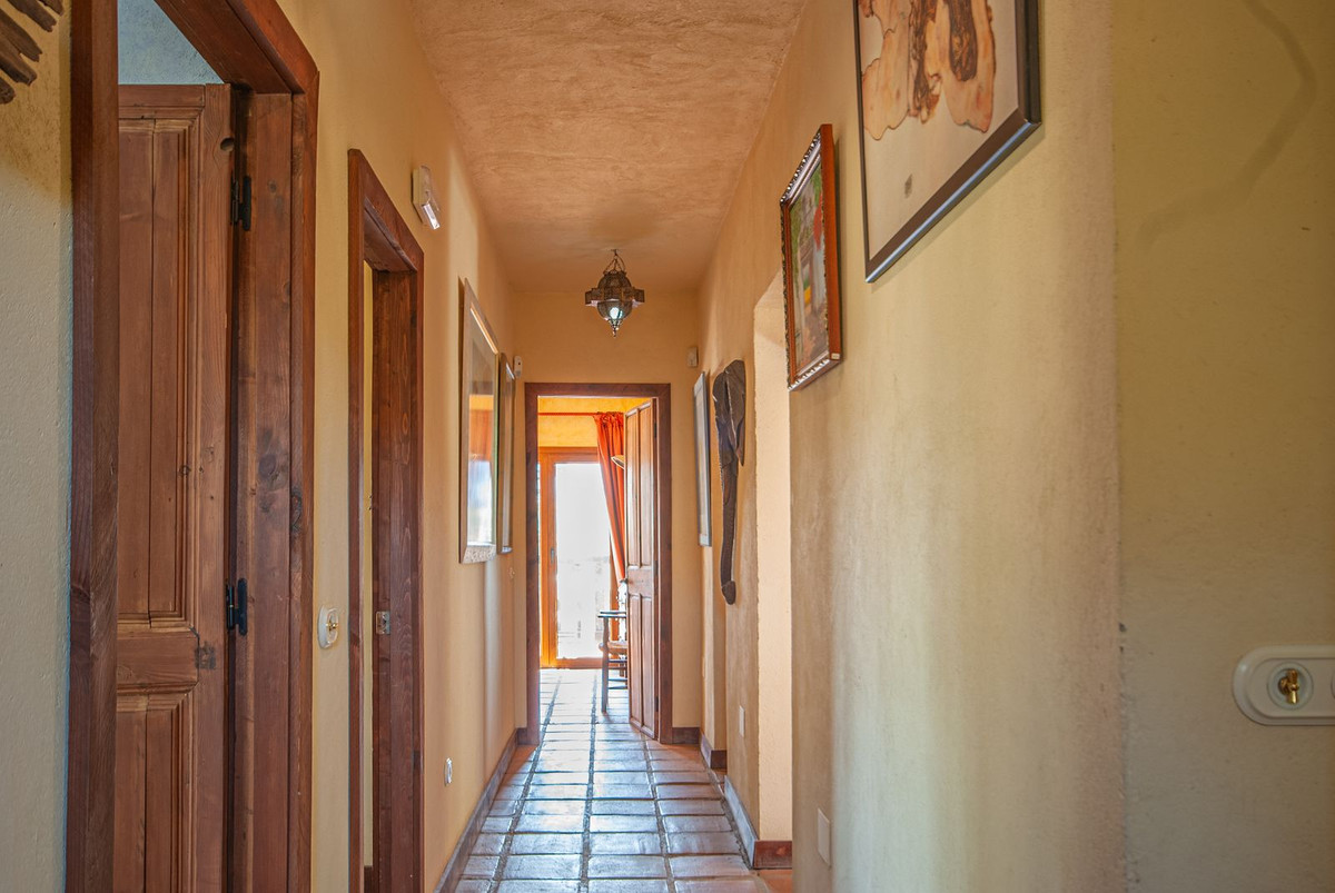 4 Bed Townhouse for sale in Entrerrios Málaga, Málaga, Spain