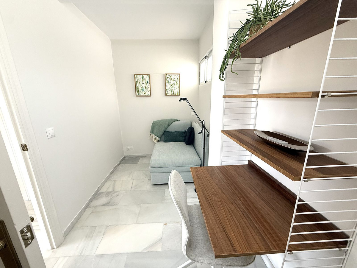2 Bed Apartment for sale in San Pedro De Alcántara Costa Del Sol, Málaga, Spain