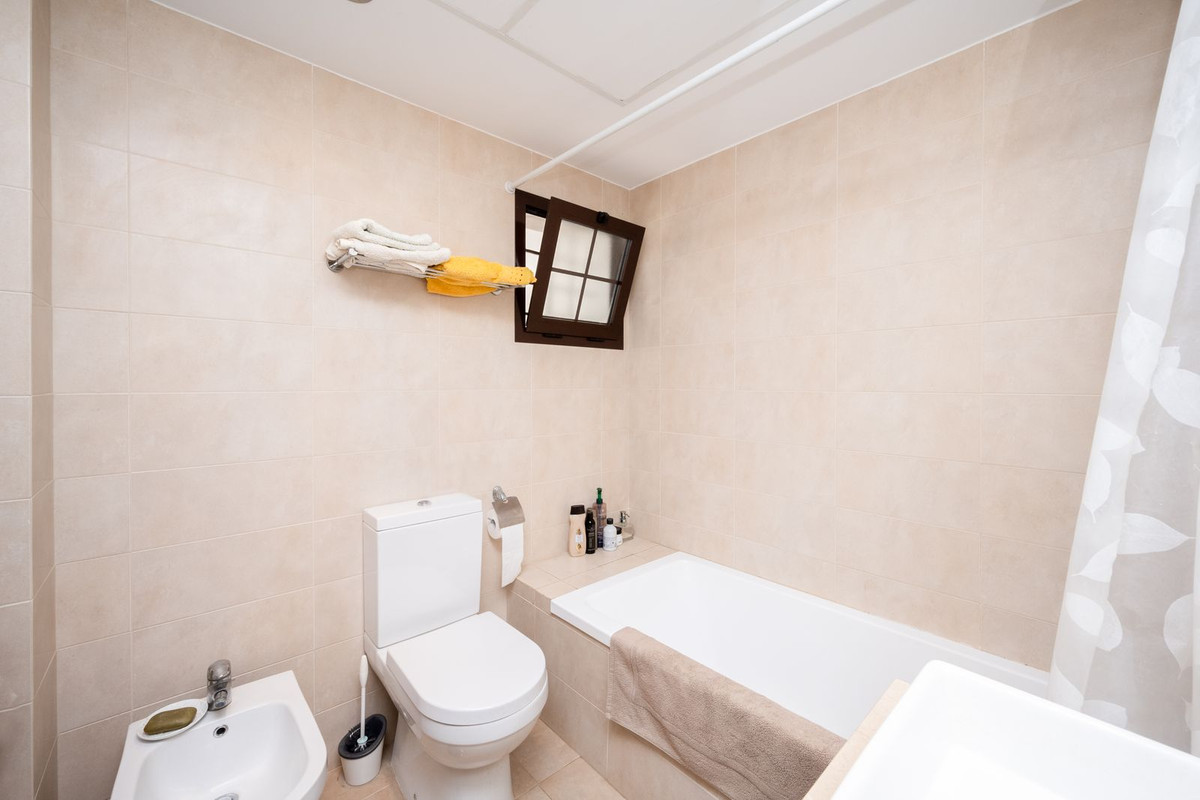 2 Bed Apartment for sale in Altos De Los Monteros Costa Del Sol, Málaga, Spain