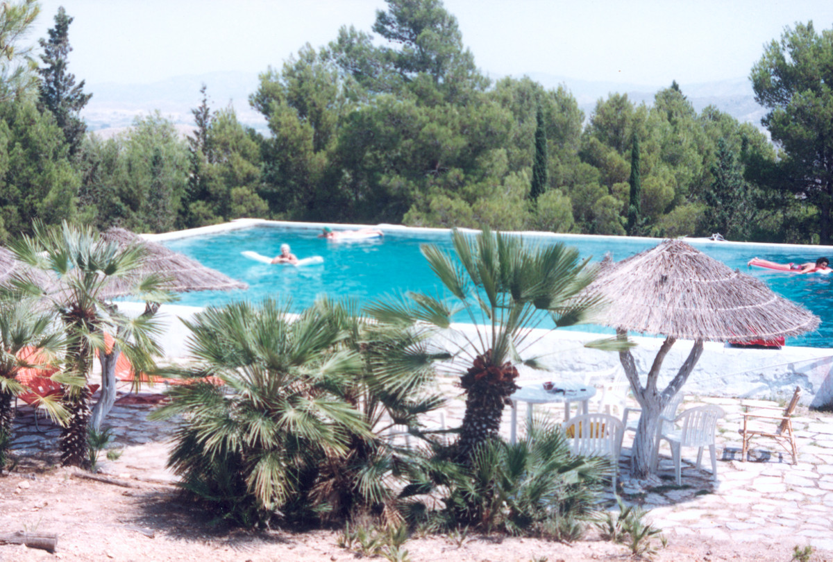 15 Bed Townhouse for sale in Monóvar Costa Blanca, Alicante, Spain