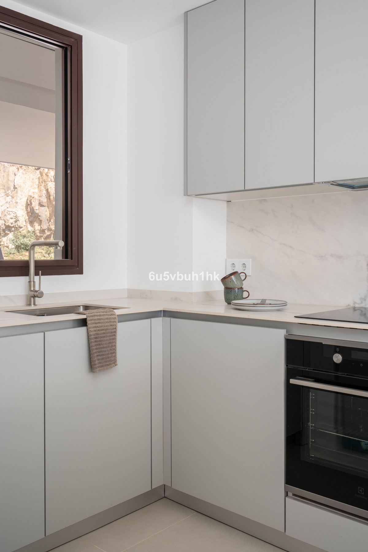 2 Bed Apartment for sale in Fuengirola Costa Del Sol, Málaga, Spain