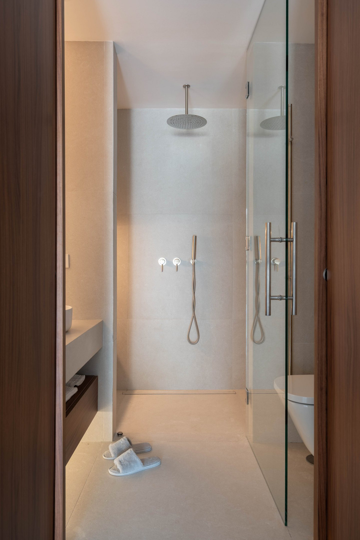 2 Bed Apartment for sale in Benahavís Costa Del Sol, Málaga, Spain