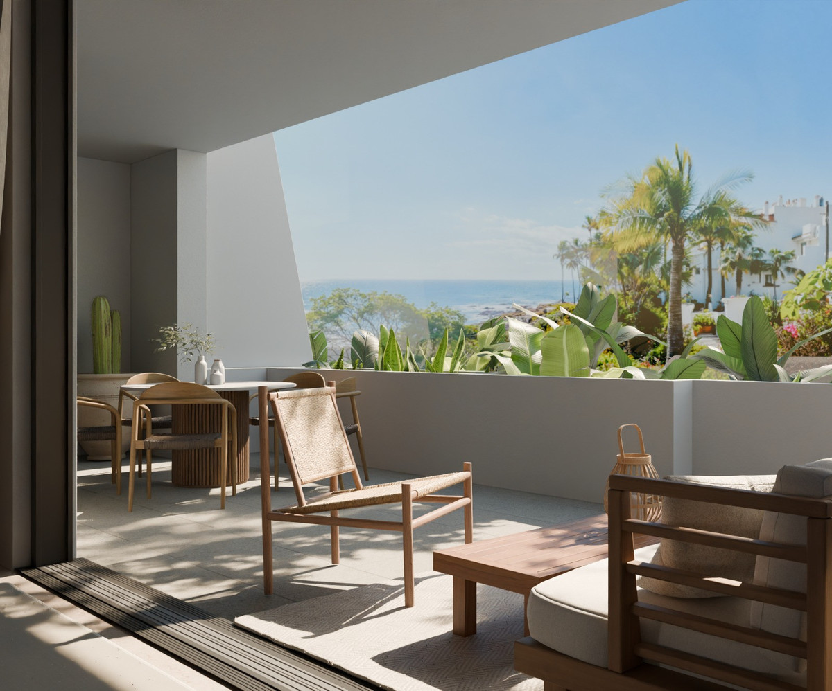 3 Bed Apartment for sale in Puerto Banús Costa Del Sol, Málaga, Spain