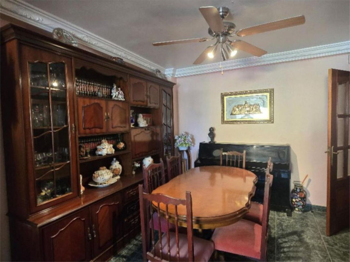3 Bed Apartment for sale in San Pedro De Alcántara Costa Del Sol, Málaga, Spain