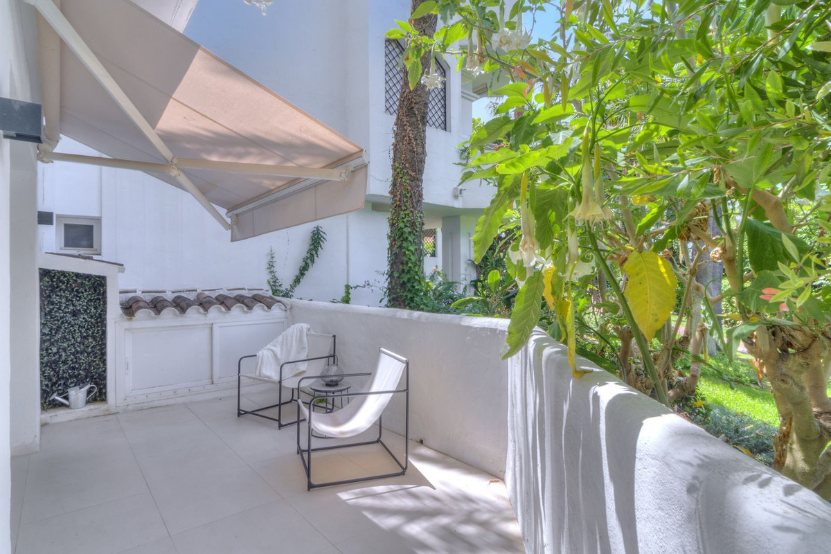 2 Bed Apartment for sale in Reserva De Marbella Costa Del Sol, Málaga, Spain