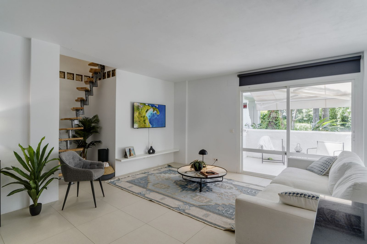 2 Bed Apartment for sale in Reserva De Marbella Costa Del Sol, Málaga, Spain