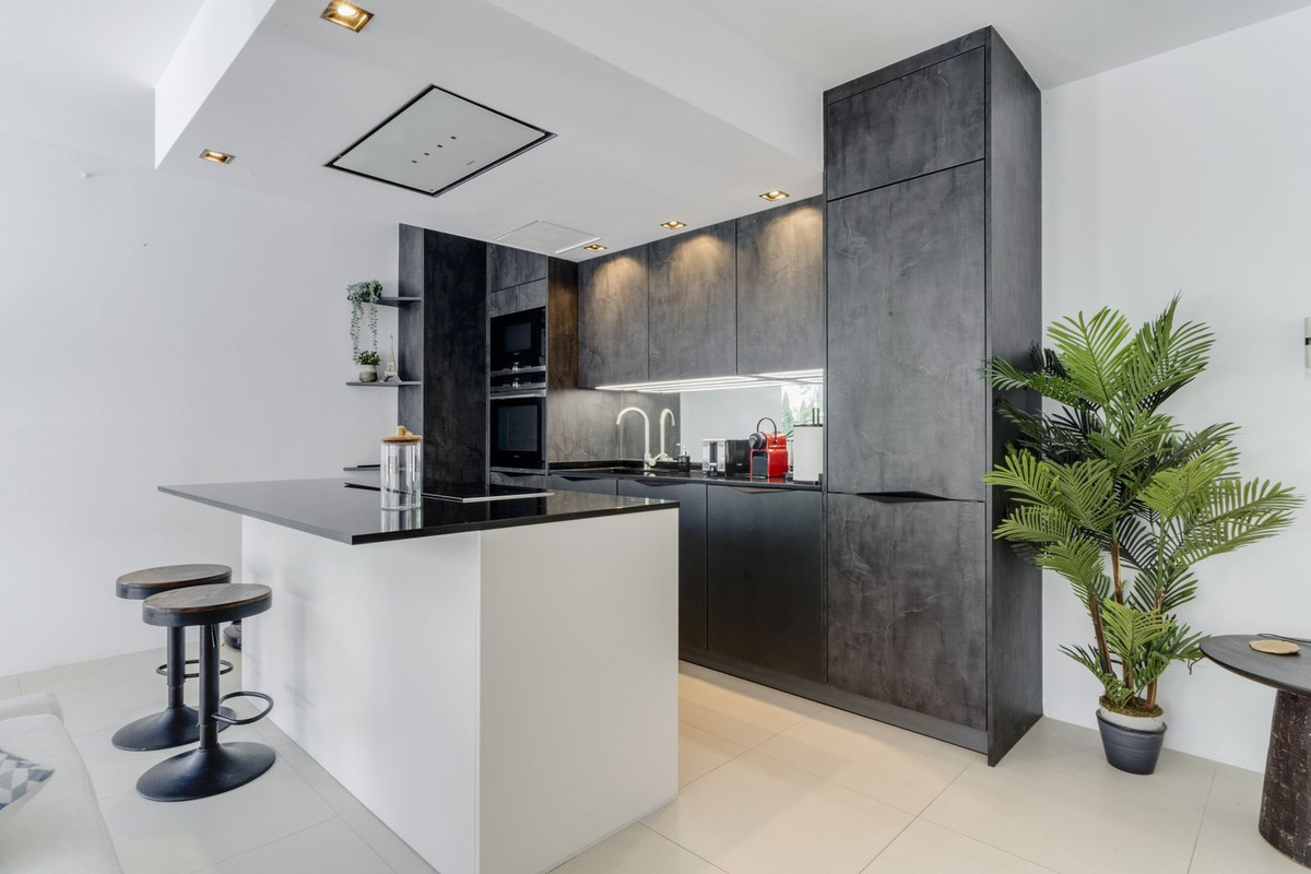 2 Bed Apartment for sale in Reserva De Marbella Costa Del Sol, Málaga, Spain