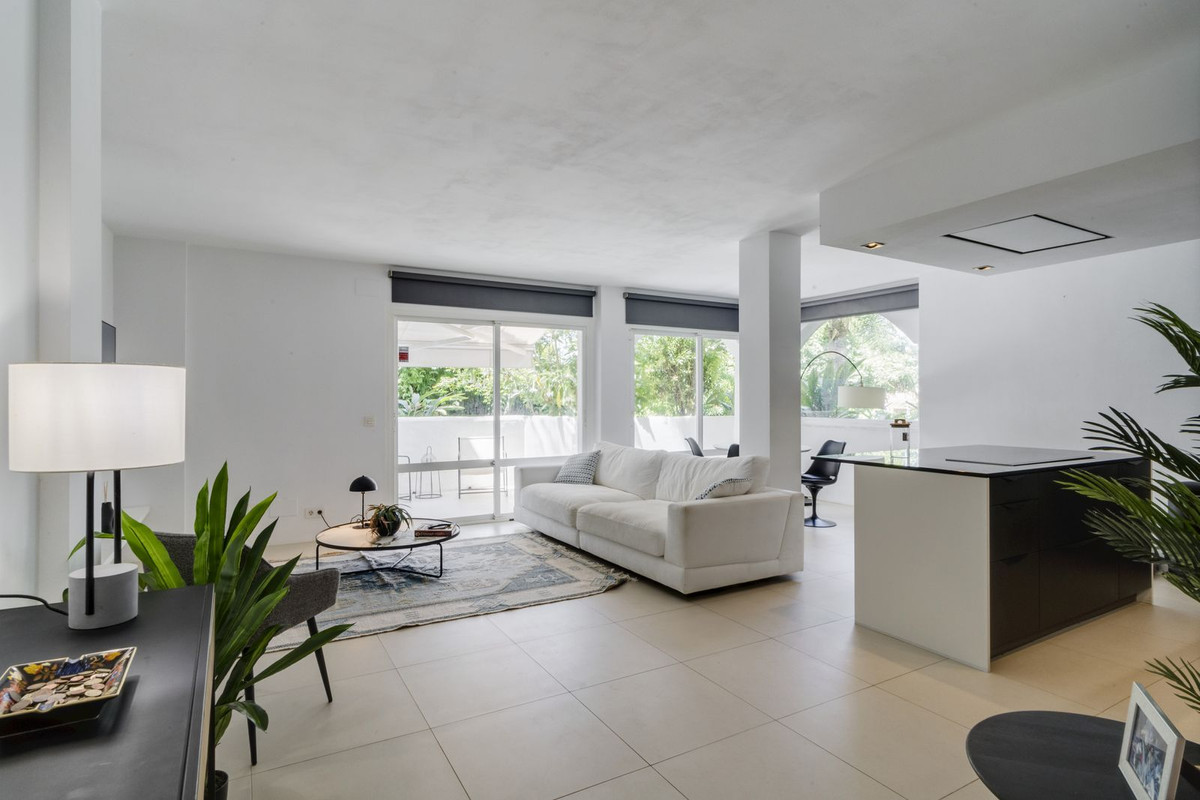 2 Bed Apartment for sale in Reserva De Marbella Costa Del Sol, Málaga, Spain