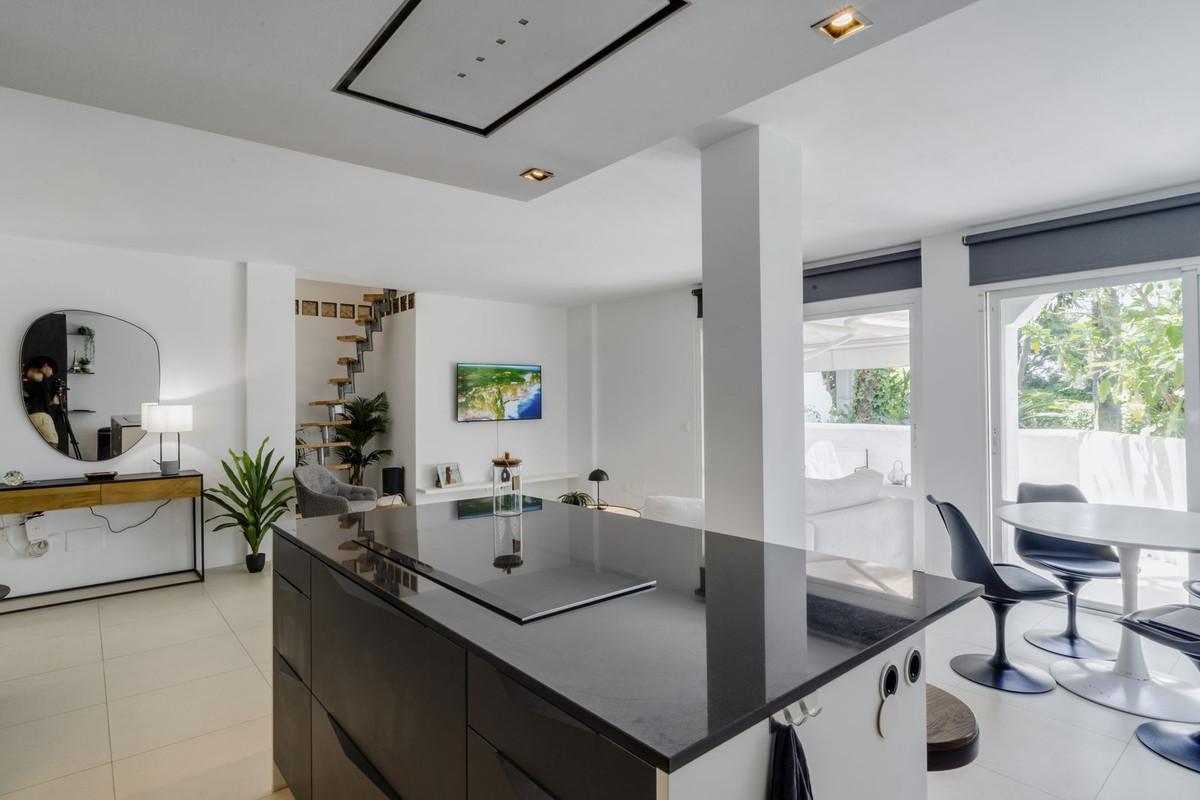 2 Bed Apartment for sale in Reserva De Marbella Costa Del Sol, Málaga, Spain