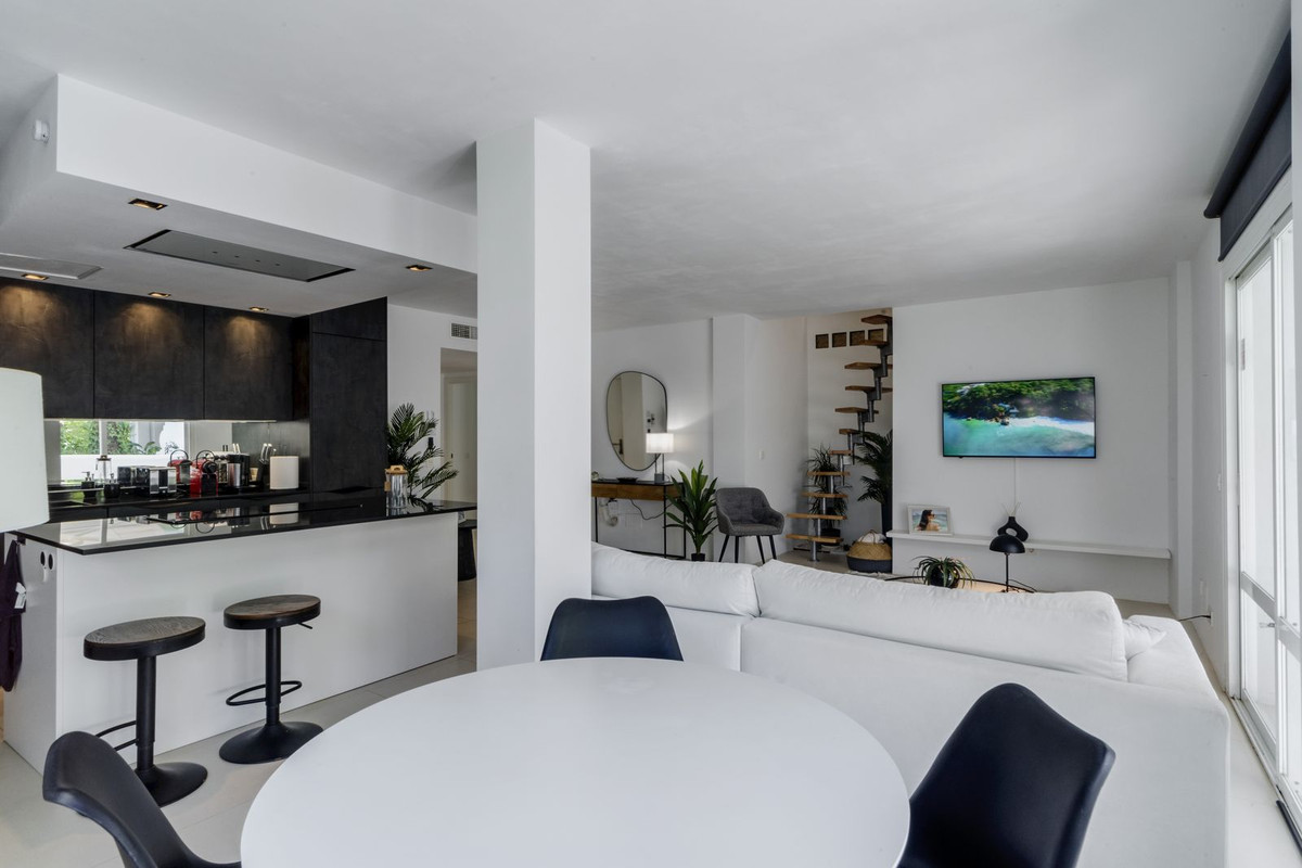 2 Bed Apartment for sale in Reserva De Marbella Costa Del Sol, Málaga, Spain