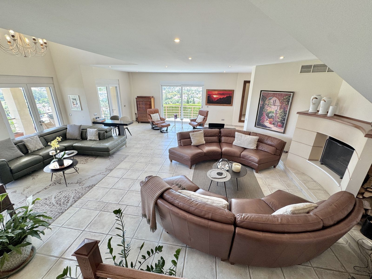6 Bed Townhouse for sale in Mijas Golf Costa Del Sol, Málaga, Spain