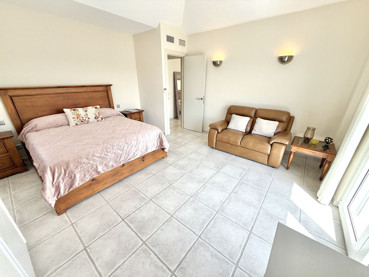 6 Bed Townhouse for sale in Mijas Golf Costa Del Sol, Málaga, Spain