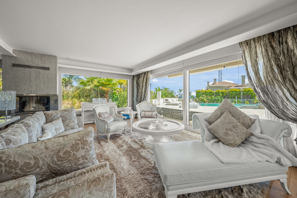 8 Bed Townhouse for sale in Bahía De Marbella Costa Del Sol, Málaga, Spain