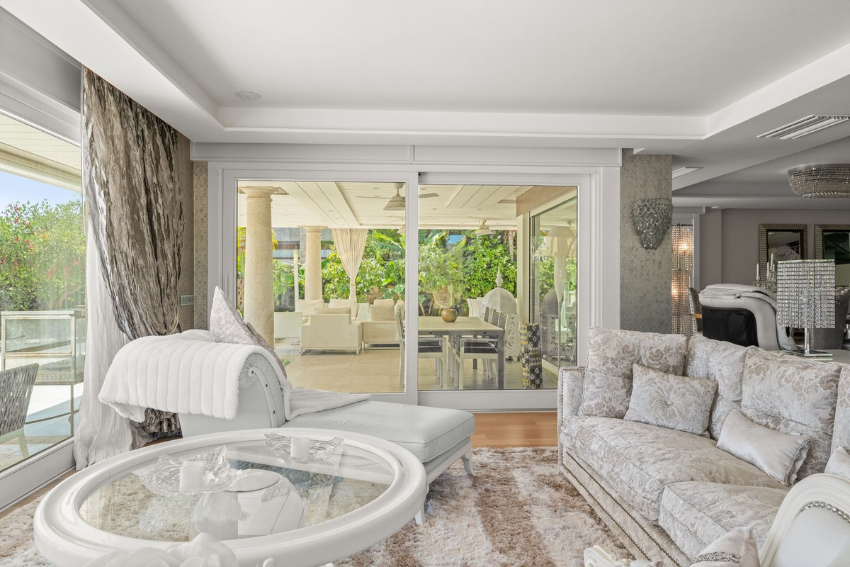 8 Bed Townhouse for sale in Bahía De Marbella Costa Del Sol, Málaga, Spain