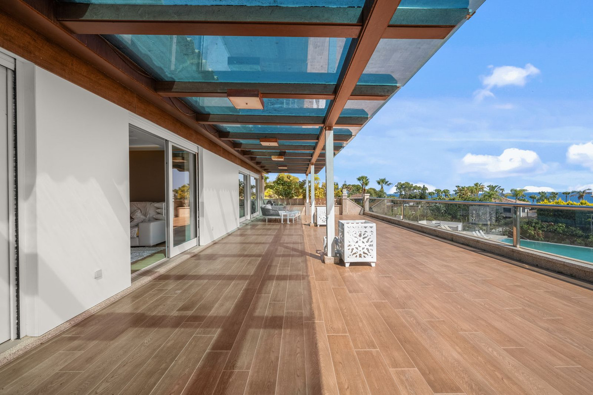 8 Bed Townhouse for sale in Bahía De Marbella Costa Del Sol, Málaga, Spain