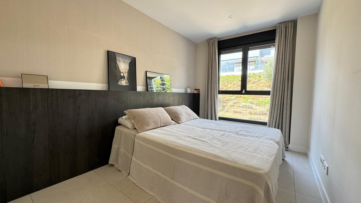 3 Bed Apartment for sale in Estepona Costa Del Sol, Málaga, Spain