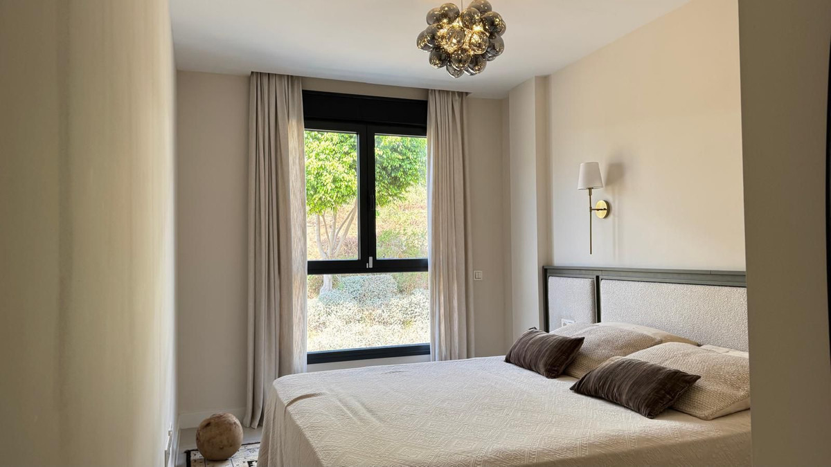 3 Bed Apartment for sale in Estepona Costa Del Sol, Málaga, Spain