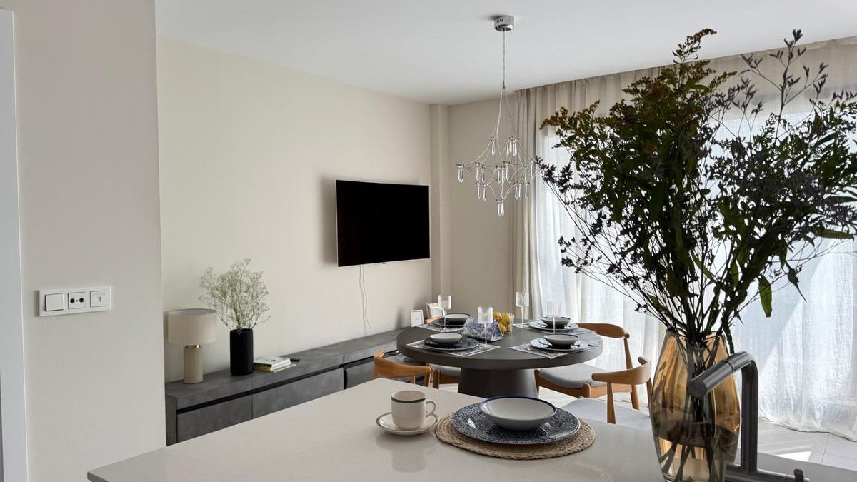 3 Bed Apartment for sale in Estepona Costa Del Sol, Málaga, Spain