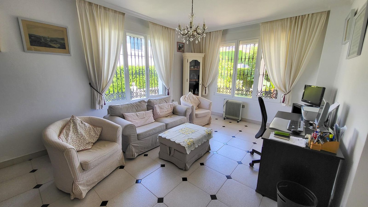 4 Bed Townhouse for sale in Elviria Costa Del Sol, Málaga, Spain