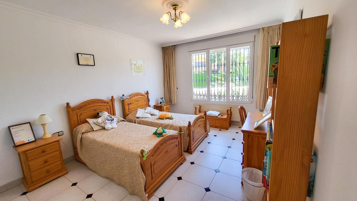 4 Bed Townhouse for sale in Elviria Costa Del Sol, Málaga, Spain