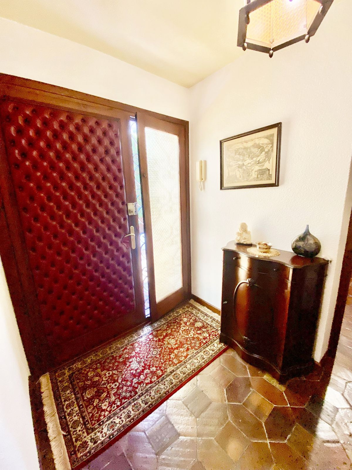 Se vende Villa - Chalet de 3 dormitorios en Costa Del Sol, Málaga, España