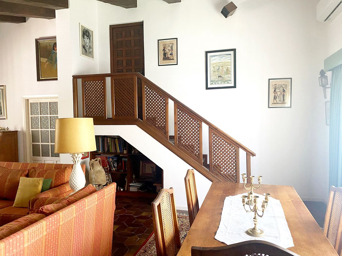 Se vende Villa - Chalet de 3 dormitorios en Costa Del Sol, Málaga, España