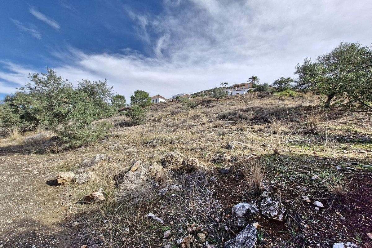 Se vende Terreno Urbano  en Costa Del Sol, Málaga, España