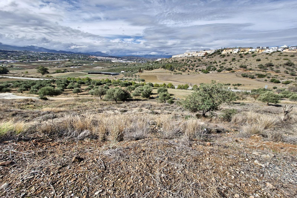 Se vende Terreno Urbano  en Costa Del Sol, Málaga, España