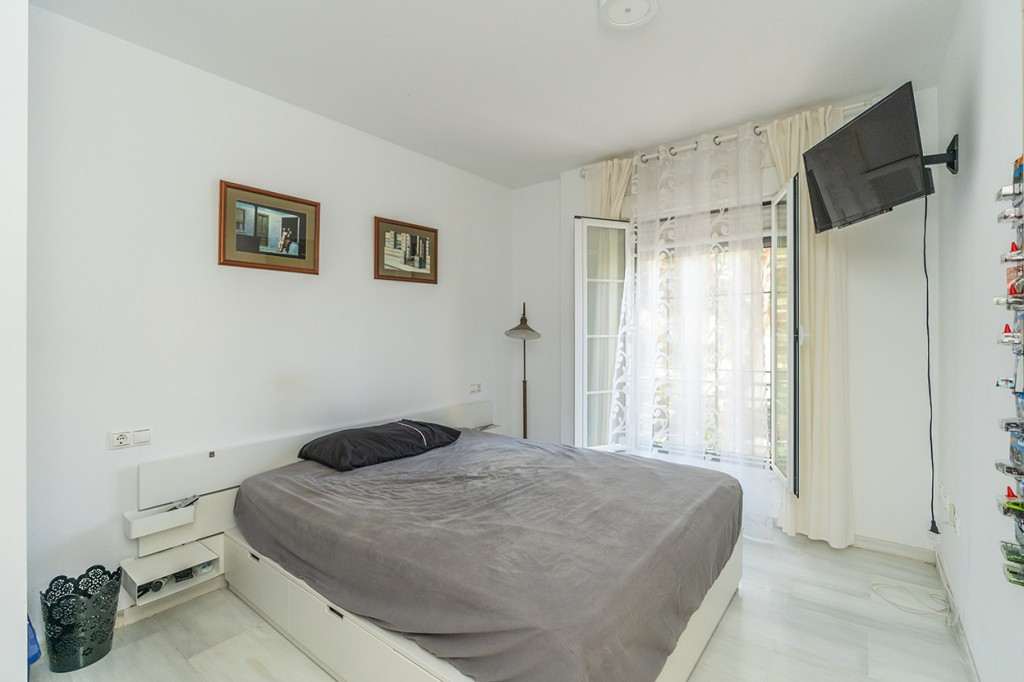 3 Bed Apartment for sale in Marbella Costa Del Sol, Málaga, Spain