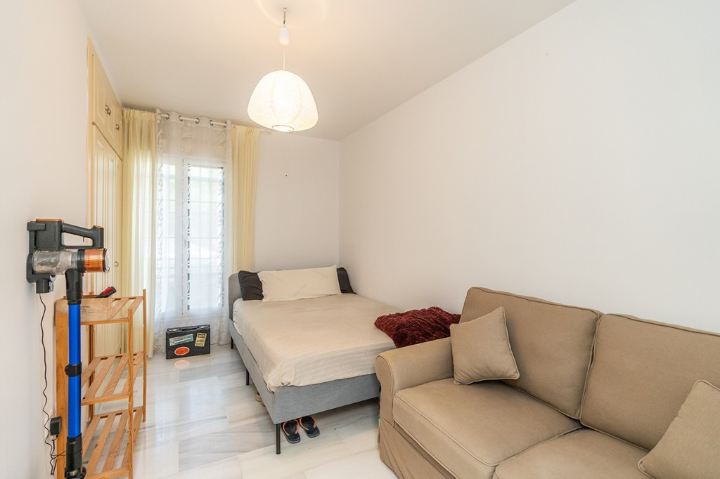 3 Bed Apartment for sale in Marbella Costa Del Sol, Málaga, Spain