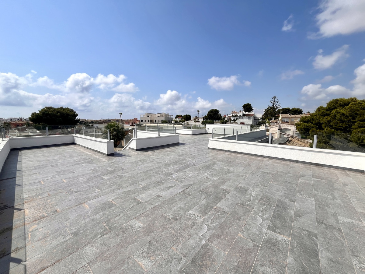 6 Bed Townhouse for sale in Los Balcones Costa Blanca, Alicante, Spain