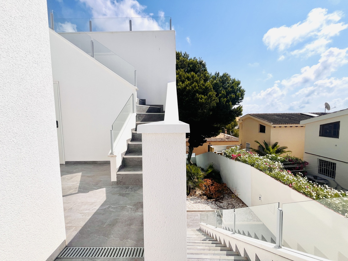 6 Bed Townhouse for sale in Los Balcones Costa Blanca, Alicante, Spain