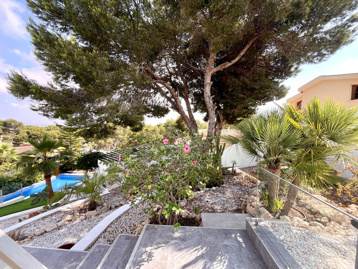 6 Bed Townhouse for sale in Los Balcones Costa Blanca, Alicante, Spain